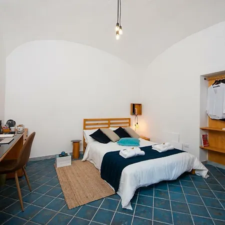 Light Blue - Apartment In The Middle Of Everything Torre Annunziata Exterior photo