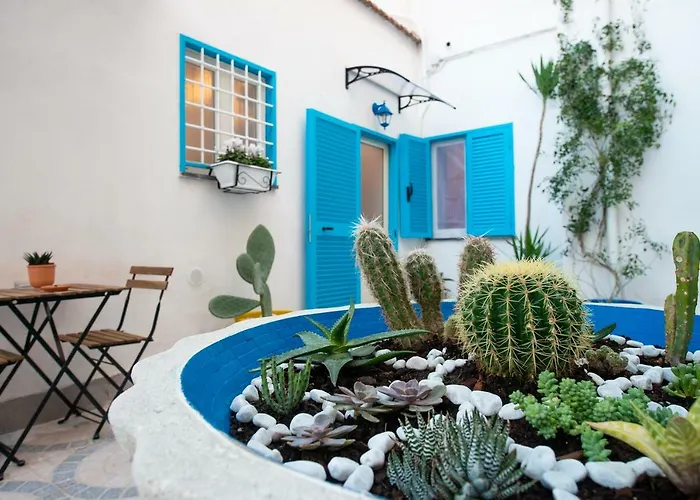 Light Blue - Apartment In The Middle Of Everything